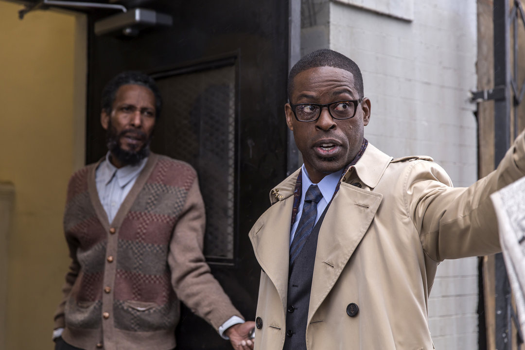 THIS IS US -- Pilot -- Pictured: (l-r) Ron Cephas Jones as William, Sterling K. Brown as Randall -- (Photo by: Ron Batzdorff/NBC)